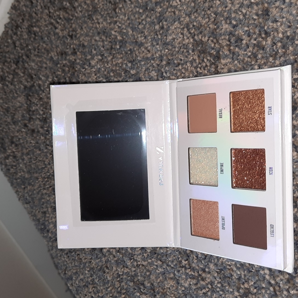 Eye Shadow Palette